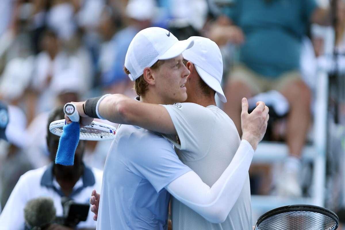 Alcaraz raggiunge Sinner: la nuova classifica Atp svela sorprese nel tennis
