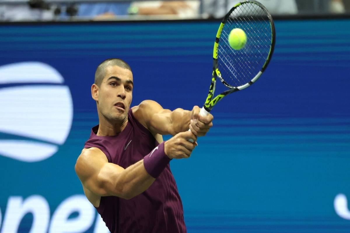 Alcaraz supera Opelka e conquista il secondo turno agli Us Open