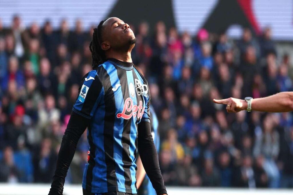 Atalanta in crisi: Lookman assente all'allenamento, è rottura?