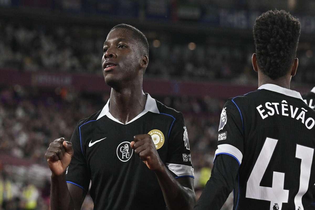 Chelsea domina il derby di Londra con una manita storica contro il West Ham