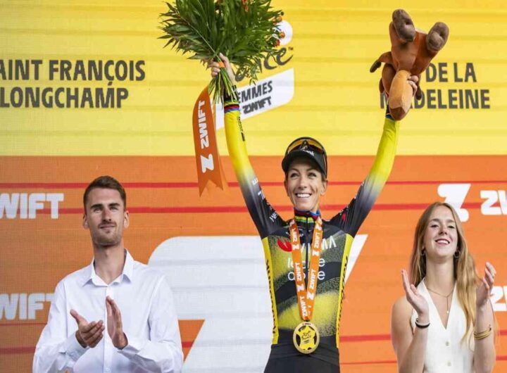 Ferrand-Prevot conquista la maglia gialla con la vittoria nell'ottava tappa del Tour donne