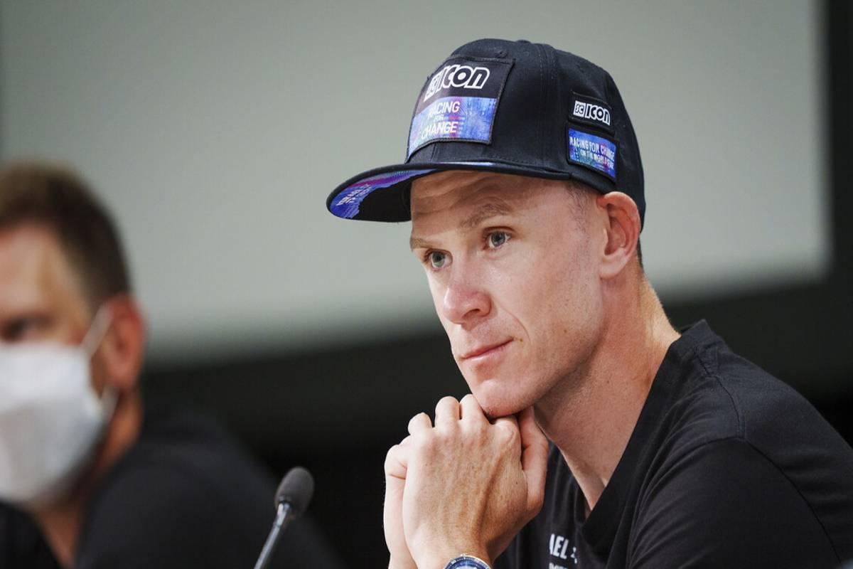 Froome colpito da un grave incidente in allenamento: pneumotorace e fratture da affrontare