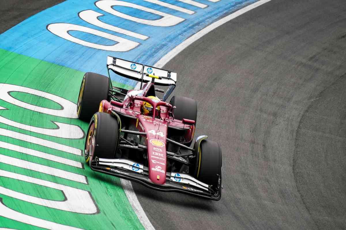 Hamilton penalizzato di 5 posti in griglia: cosa significa per la sua gara a Monza?