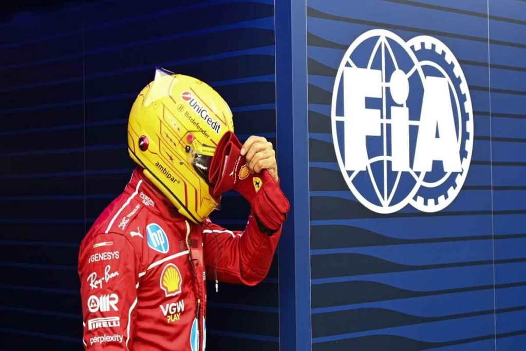 Hamilton sorprende: Mi sento inutile, Ferrari potrebbe considerare un cambio di pilota