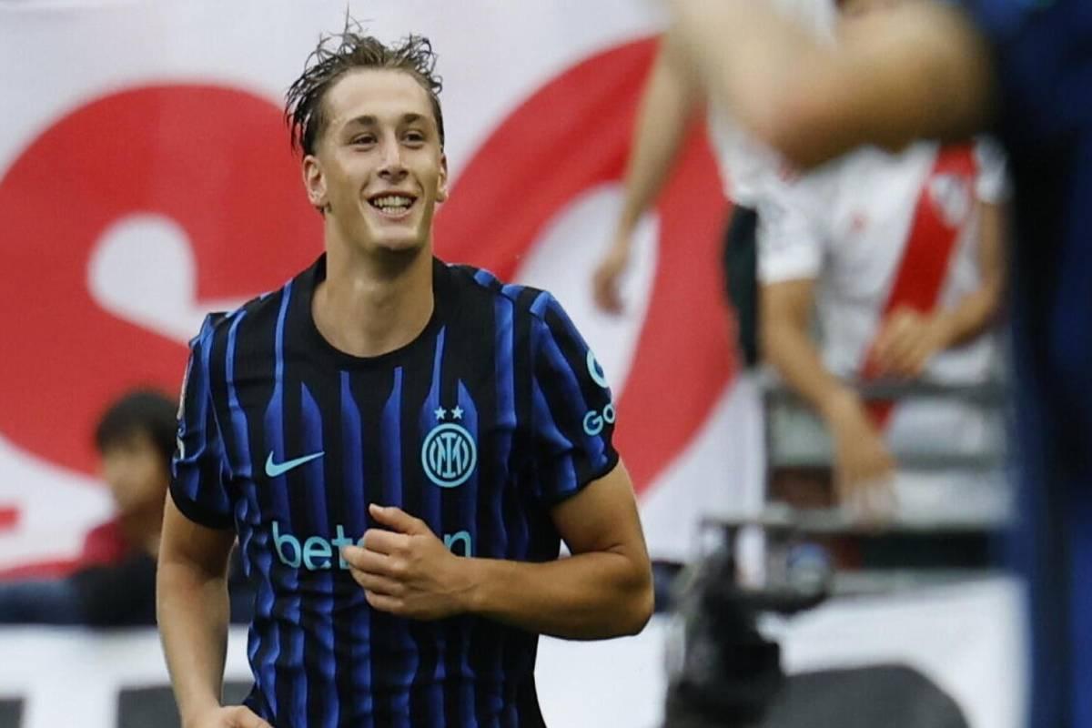 Inter rifiuta il Napoli per Pio Esposito, la Roma punta su Sancho