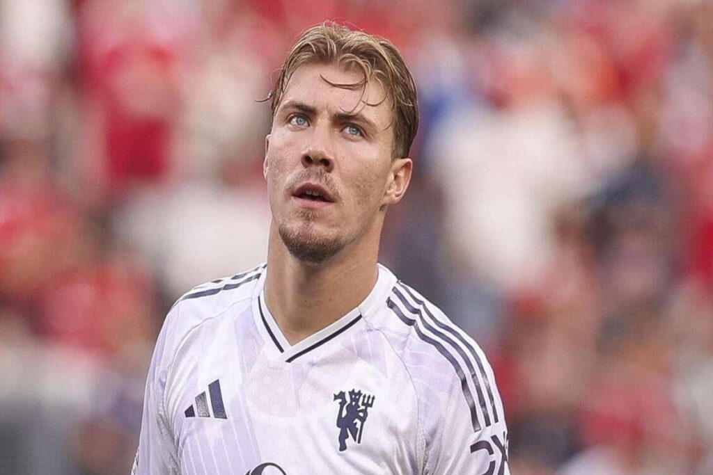 Milan e Roma in corsa per Hojlund, Morata pronto a sorprendere al Como