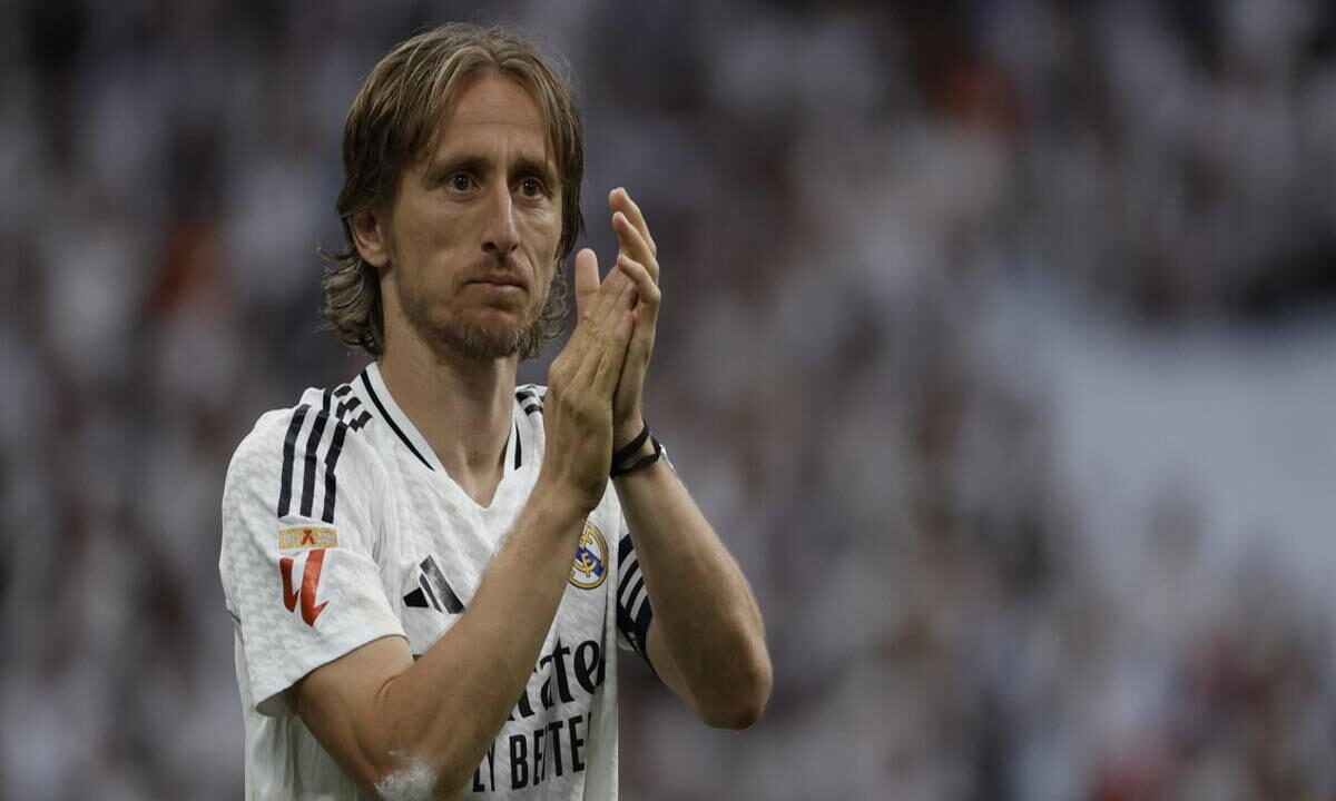Modric si presenta: il Milan punta a un obiettivo più ambizioso del terzo posto