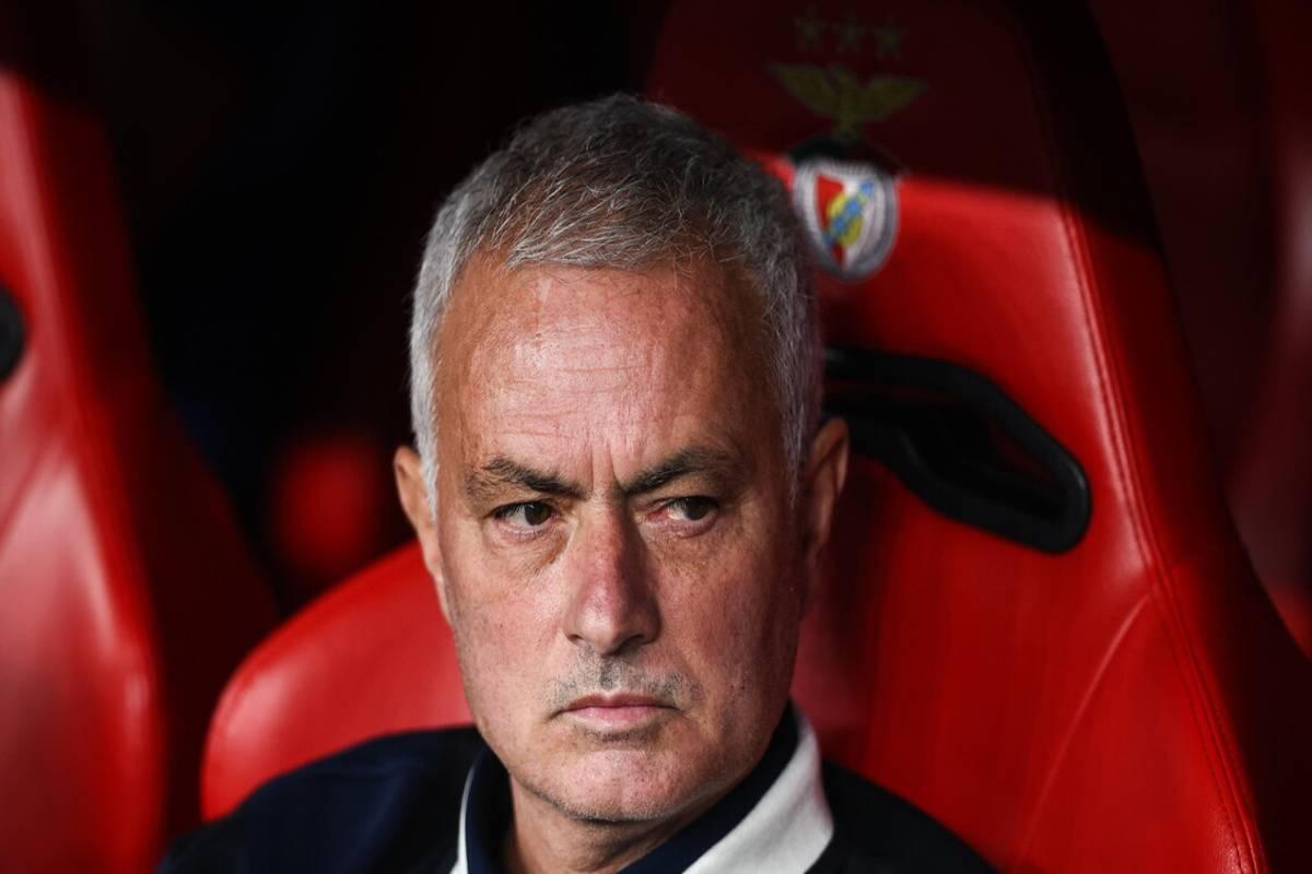 Mourinho lascia il Fenerbahce: cosa significa per il suo futuro?