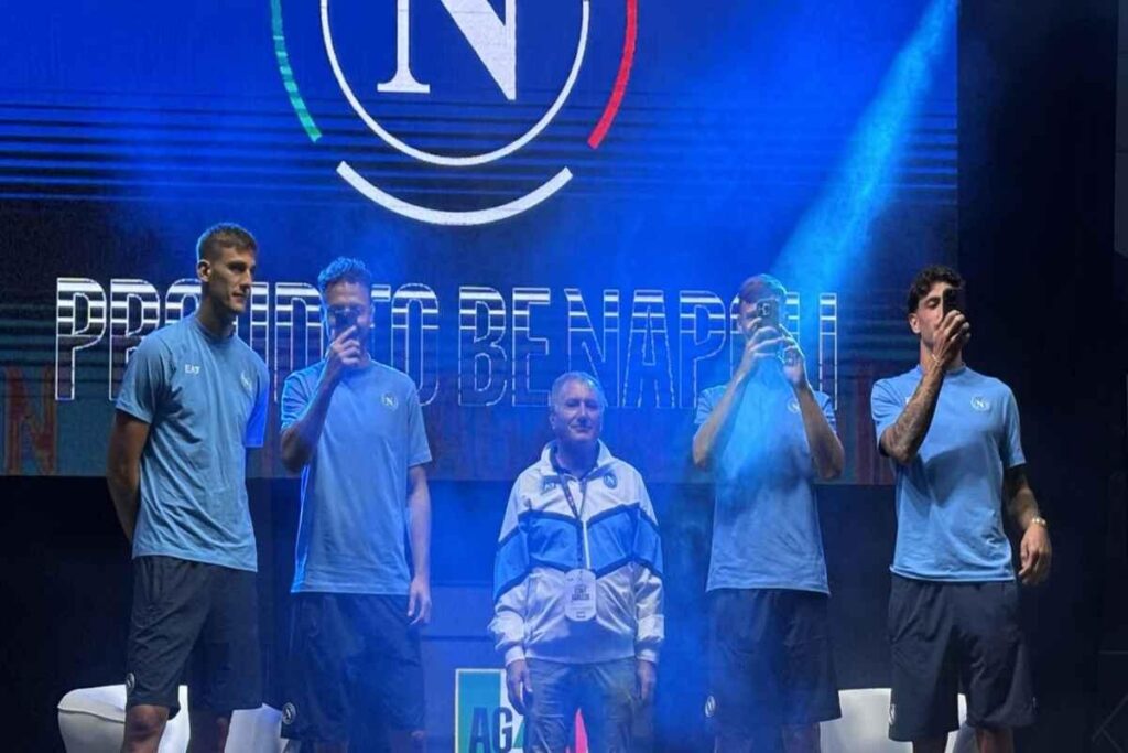 Napoli cade in amichevole: Brest si impone 2-1