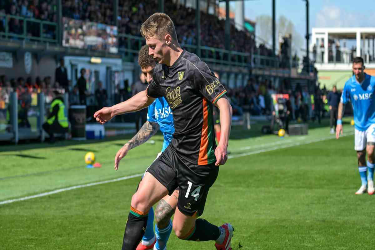 Nicolussi Caviglia: il passaggio sorprendente dal Venezia alla Fiorentina