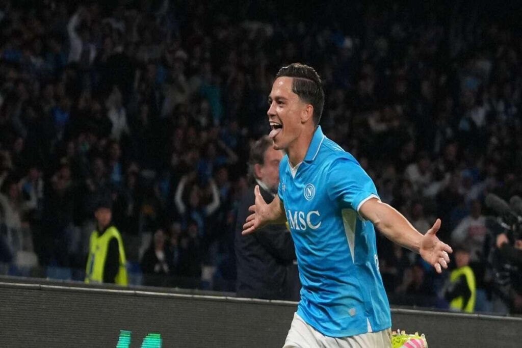 Raspadori firma un contratto quinquennale con l'Atletico Madrid: è ufficiale!