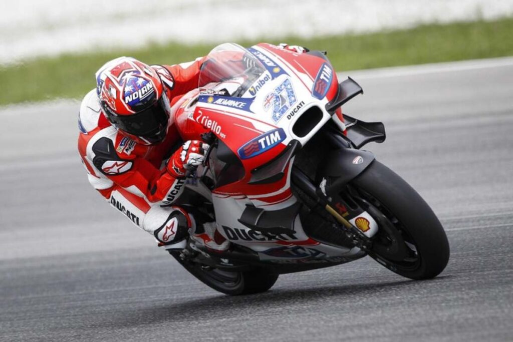 Stoner critiche MotoGP.