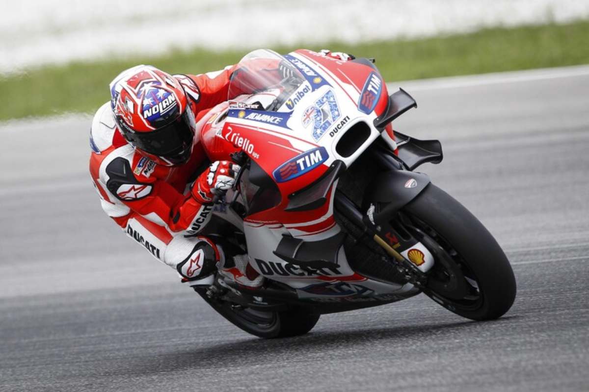 Stoner critiche MotoGP.