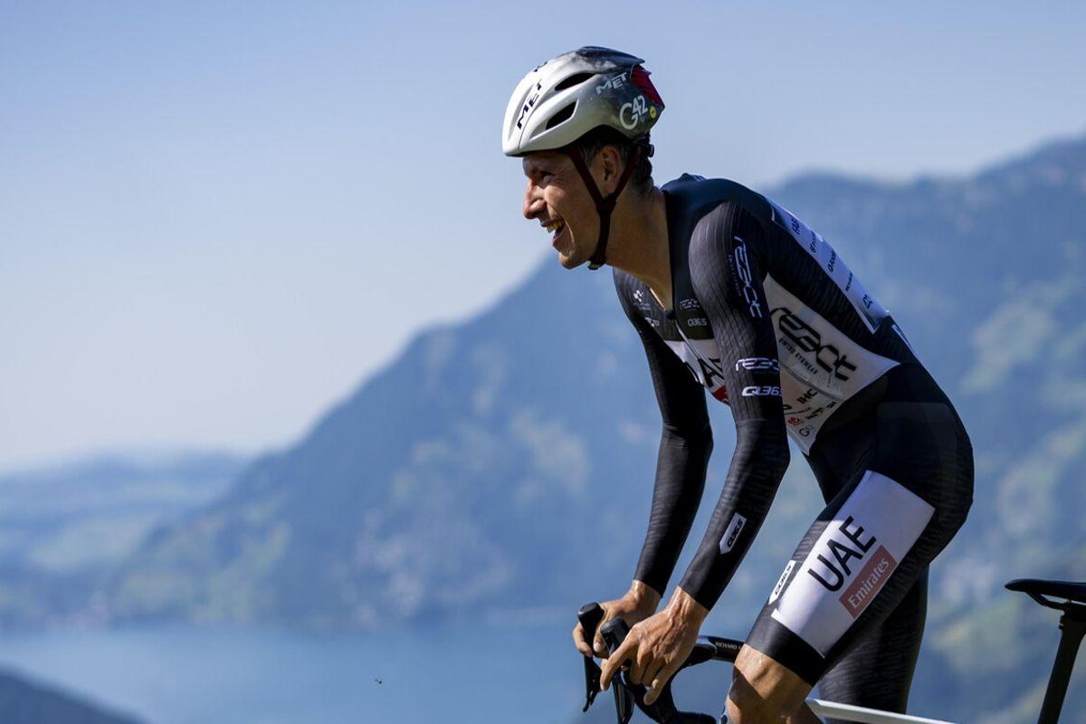 Almeida trionfa sull'Angliru, ma Vingegaard mantiene la maglia di leader