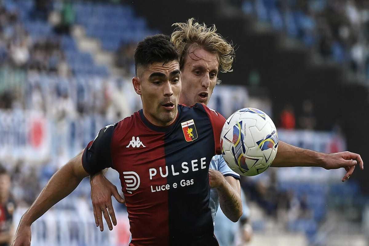 Genoa sorprende: Vasquez prolunga il contratto fino al 2028