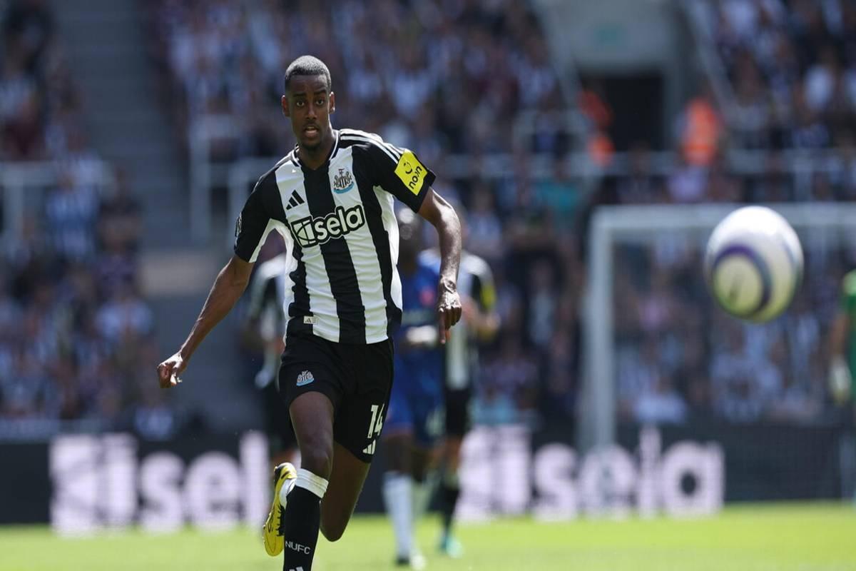 Isak pronto a fare il grande salto: trasferimento record dal Newcastle al Liverpool