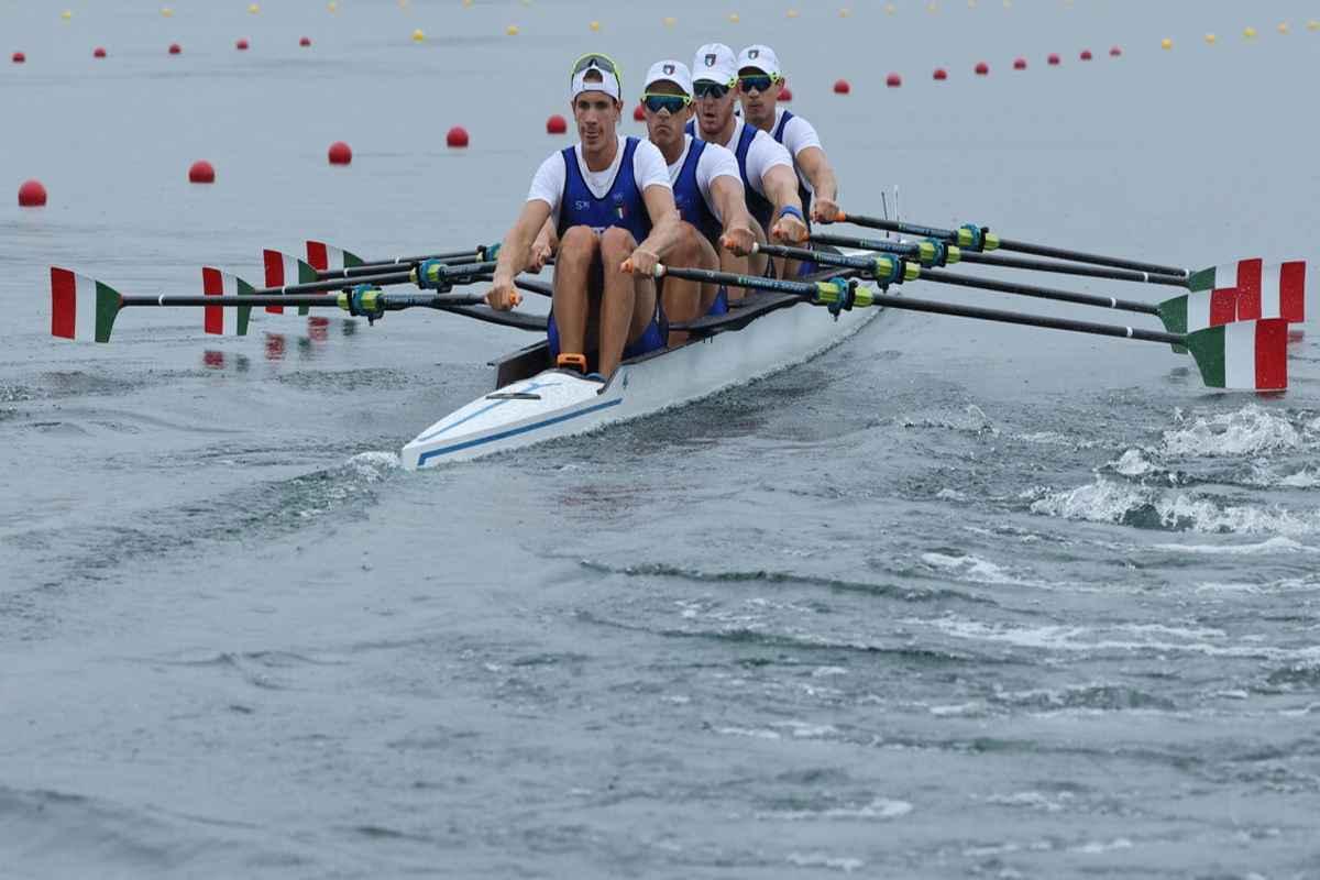 Italia conquista la finale ai mondiali di canottaggio con due equipaggi straordinari