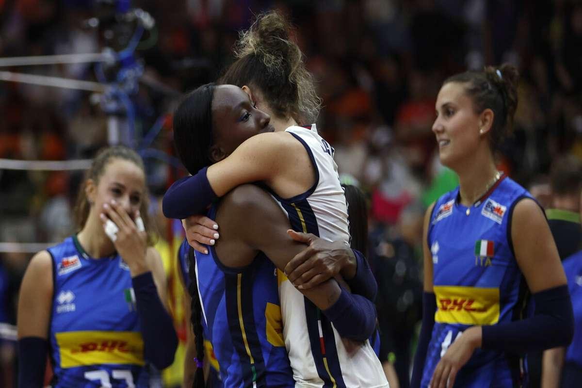 L'Italvolley femminile conquista il titolo mondiale con un'impresa storica