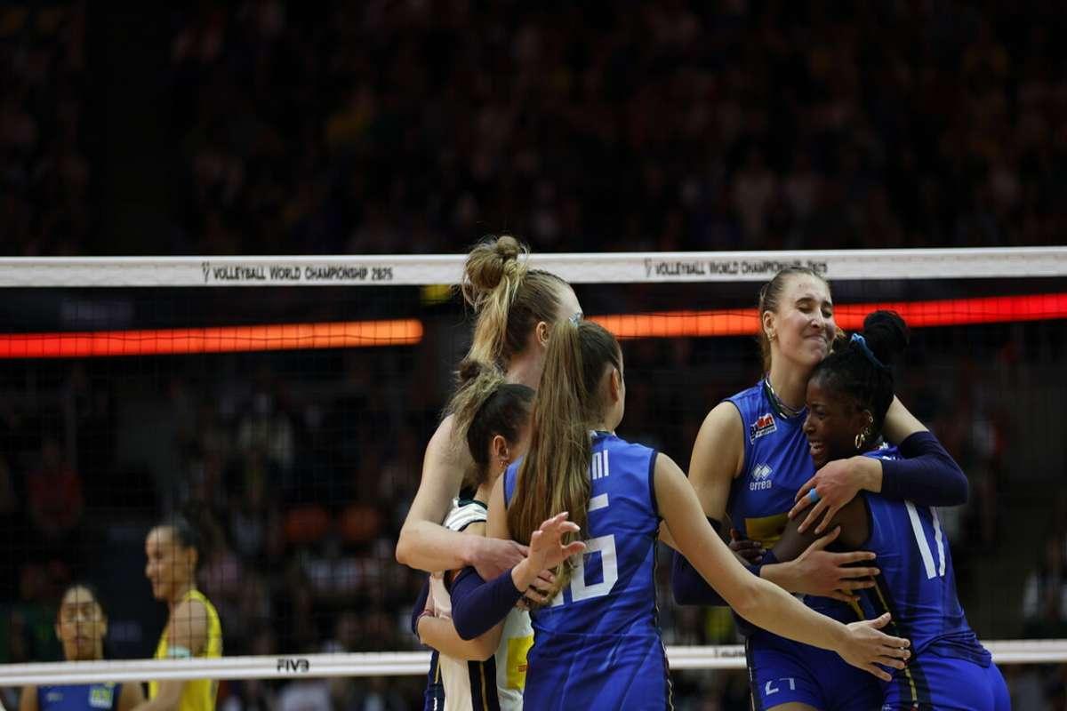 La grande finale dei Mondiali femminili di volley: seguila in diretta su Rai1!
