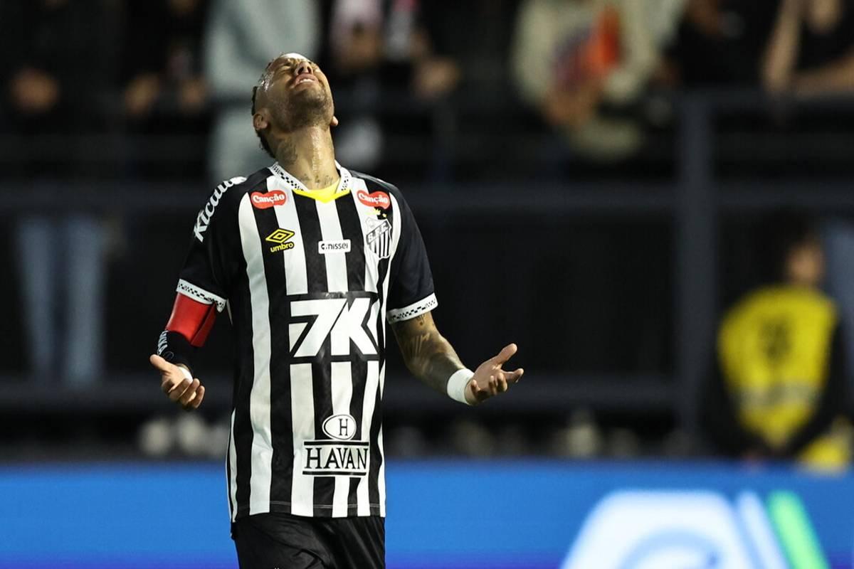Neymar delude al Santos: Ancelotti lancia una nuova provocazione