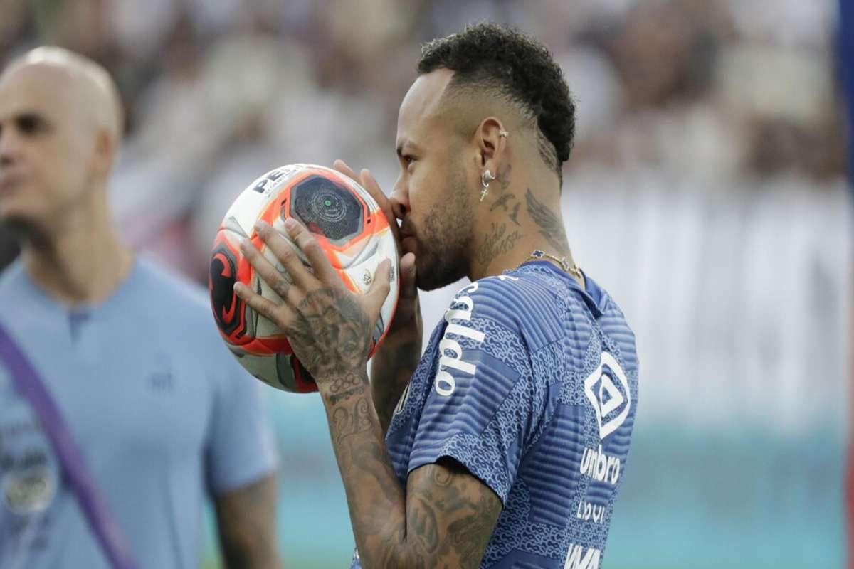 Neymar smentisce Ancelotti: la verità sulla sua esclusione dalla convocazione