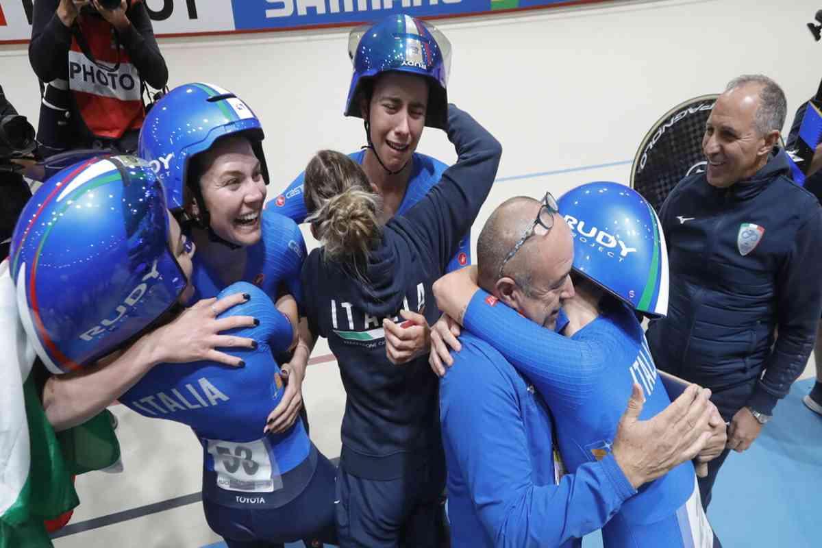 Ciclismo: le azzurre conquistano l'oro ai Mondiali e puntano alle Olimpiadi
