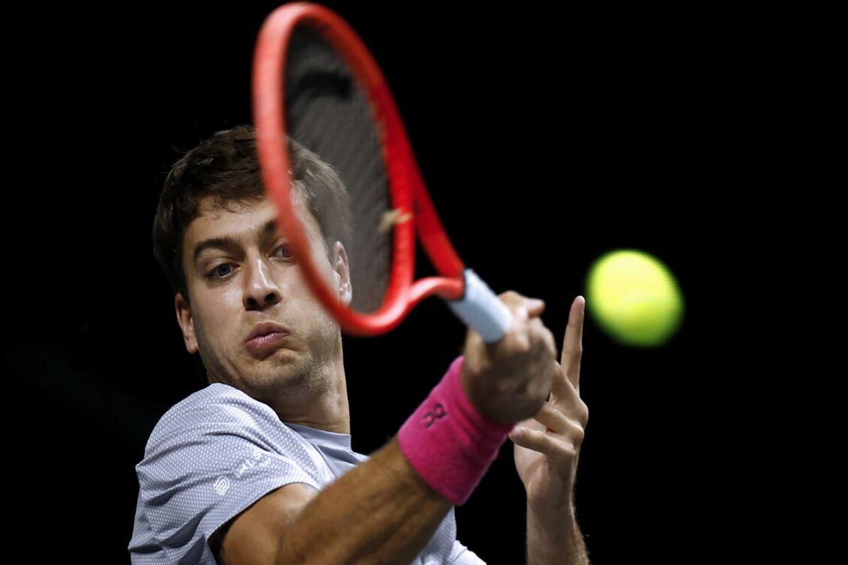 Cobolli si arrende a Shelton nel drammatico Masters 1000 di Parigi