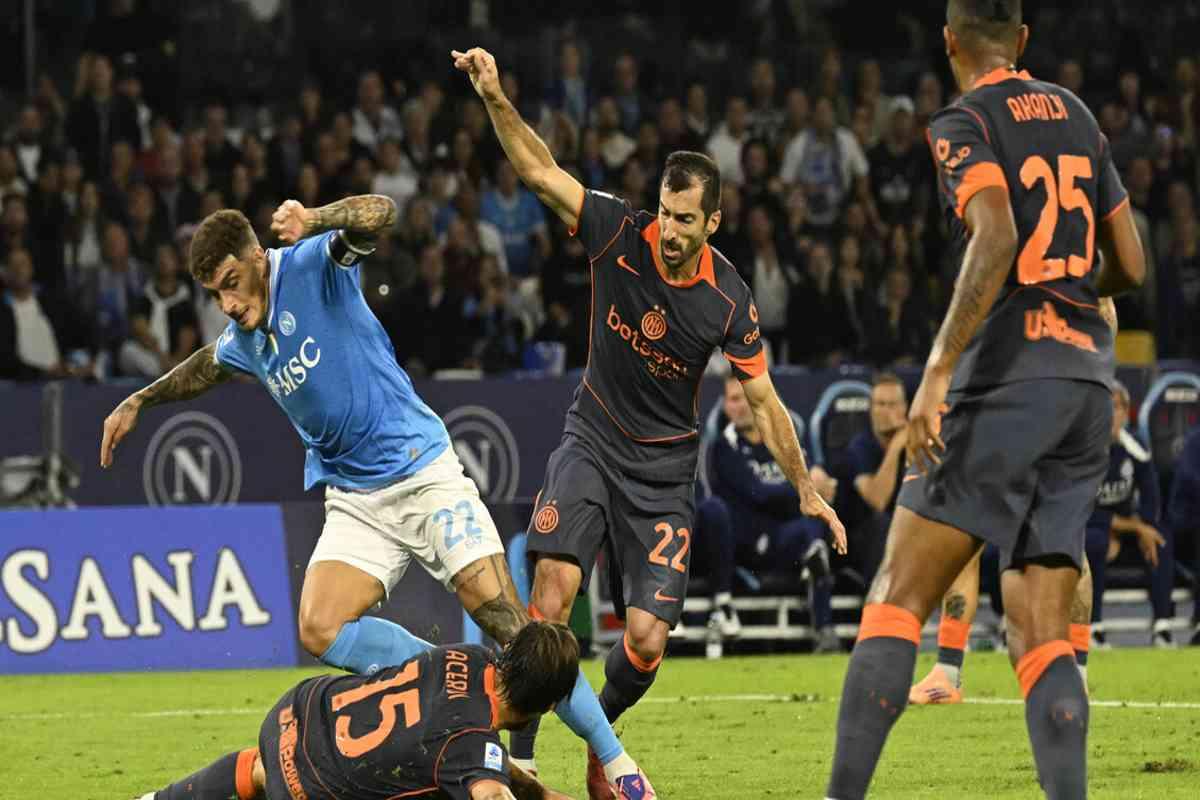 Napoli-Inter: il 'rigorino' che fa discutere l'AIA