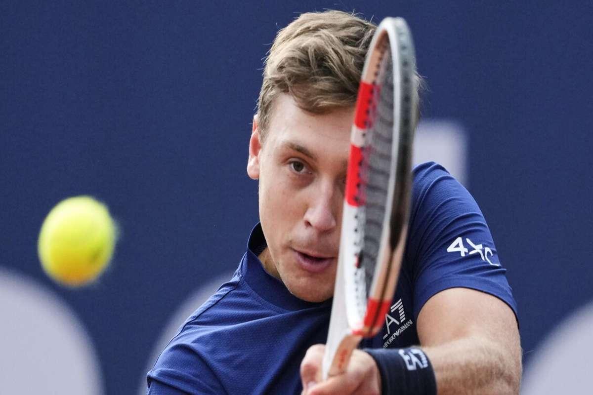 Tsitsipas si ritira: Musetti pronto a brillare a Vienna contro Medjedovic