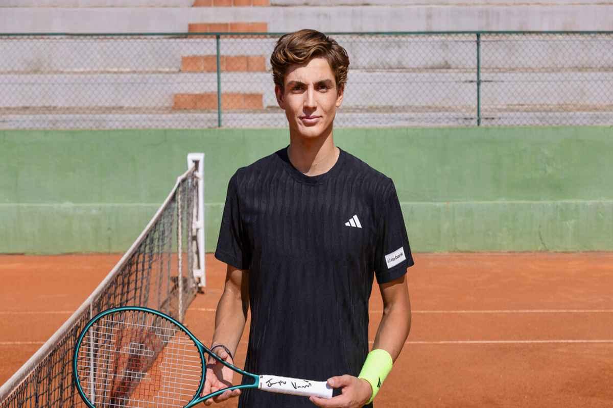 Vasamì si unisce a Intesa Sanpaolo con Sinner e Paolini: una squadra da sogno nel tennis italiano