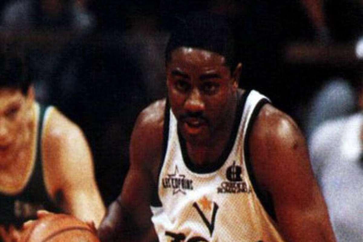 Addio a 'Sugar' Richardson, la leggenda Nba che ha segnato la storia della Virtus Bologna
