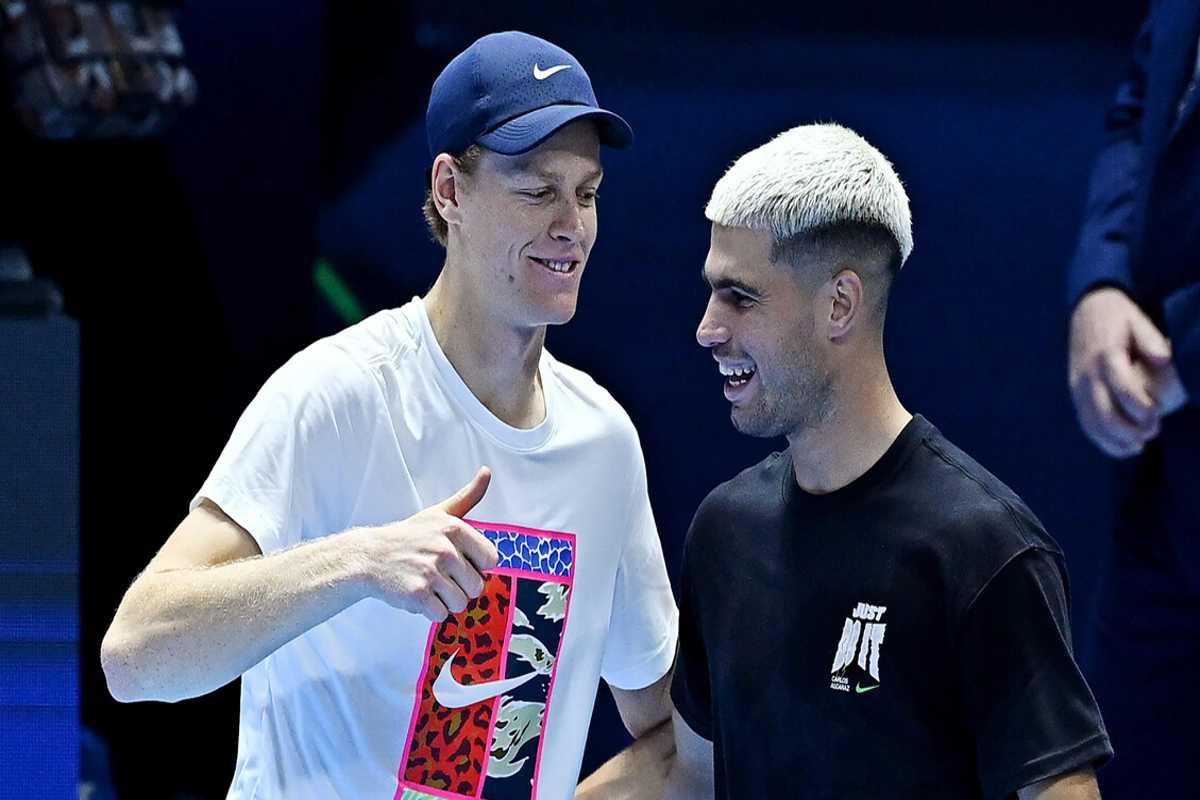 Alcaraz supera Sinner: la distanza di 1050 punti fa la differenza