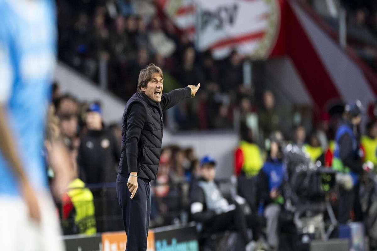 Conte: il Napoli in alto fa tremare la Serie A