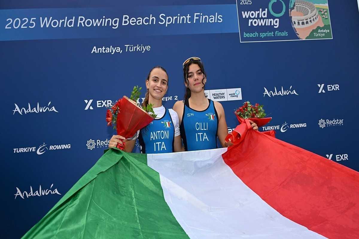 Due bronzi storici per i doppi U19 ai Mondiali di canottaggio beach sprint
