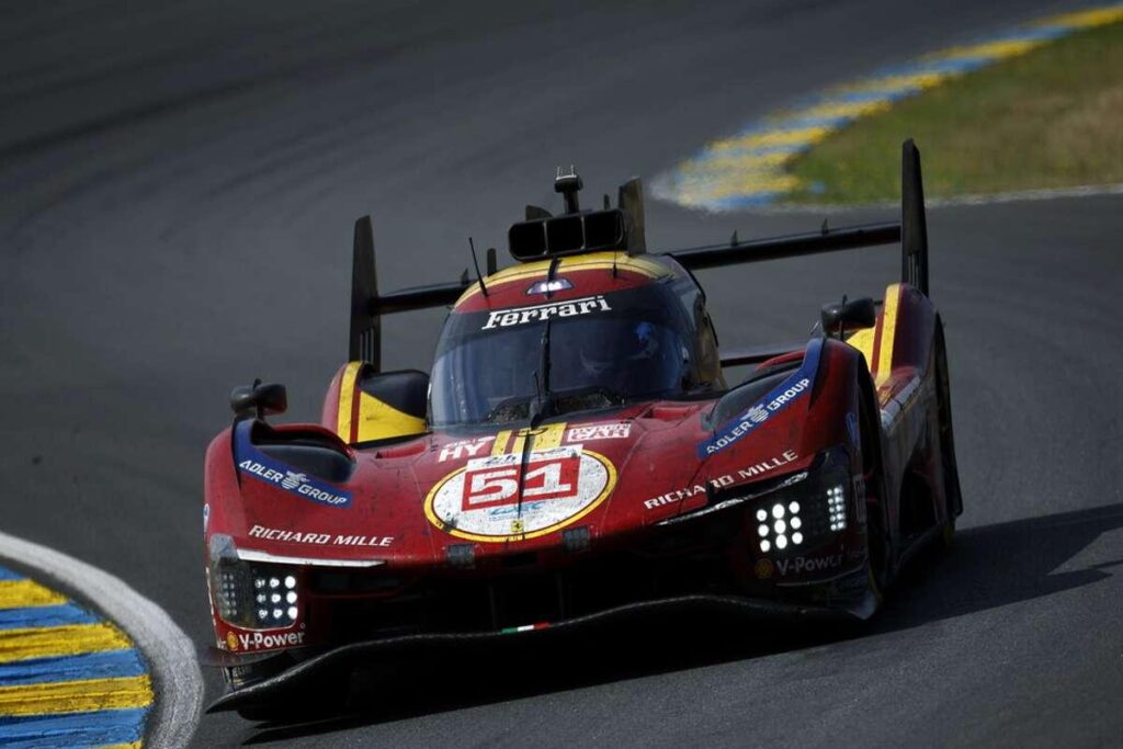 Ferrari trionfa al WEC, conquistando i titoli costruttori e piloti