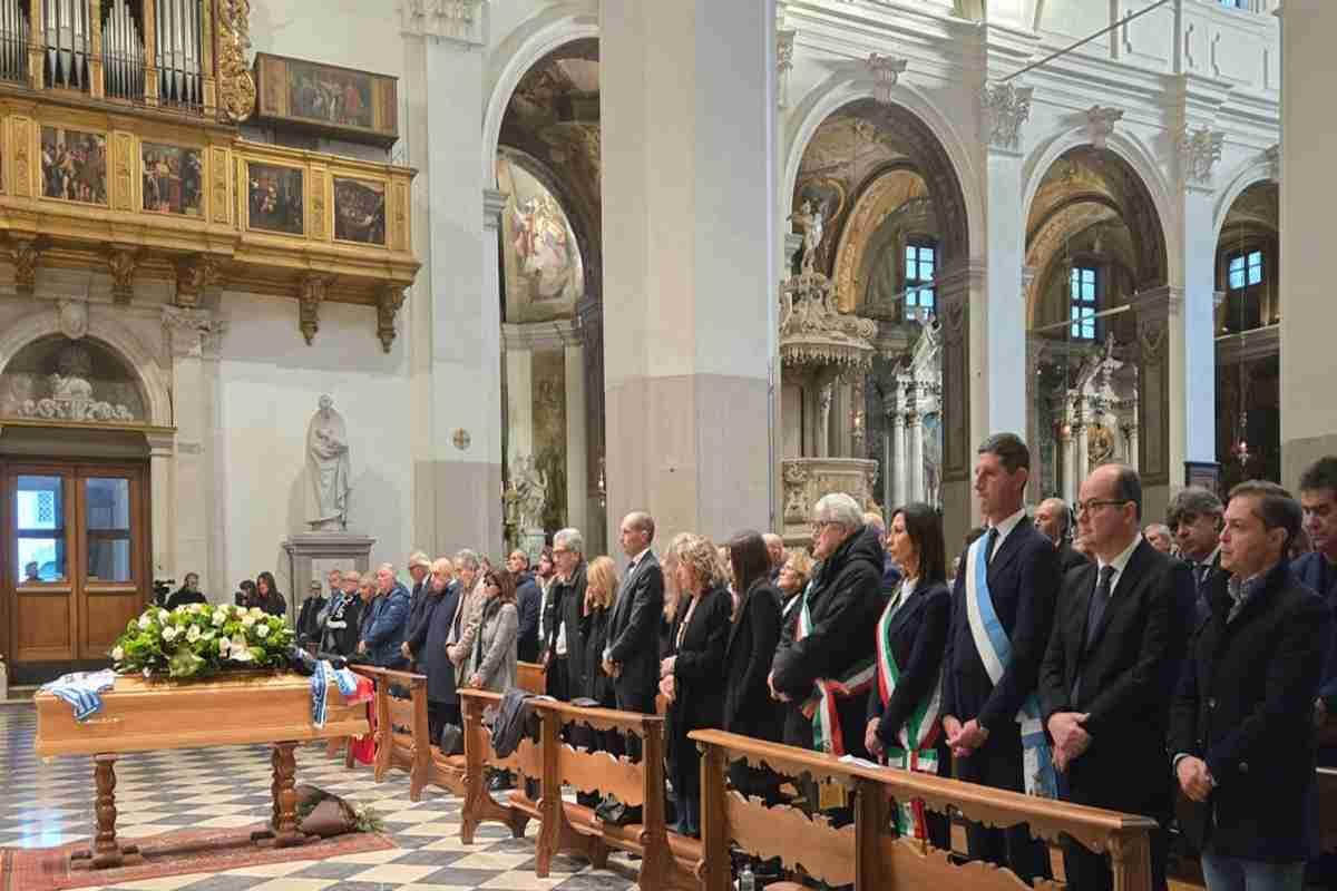 Galeone, l'ultimo saluto: funerali a Udine con la presenza di Allegri