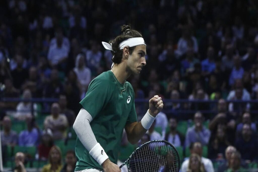 Musetti in cerca di gloria: domani la finale ad Atene e il pass per le Finals