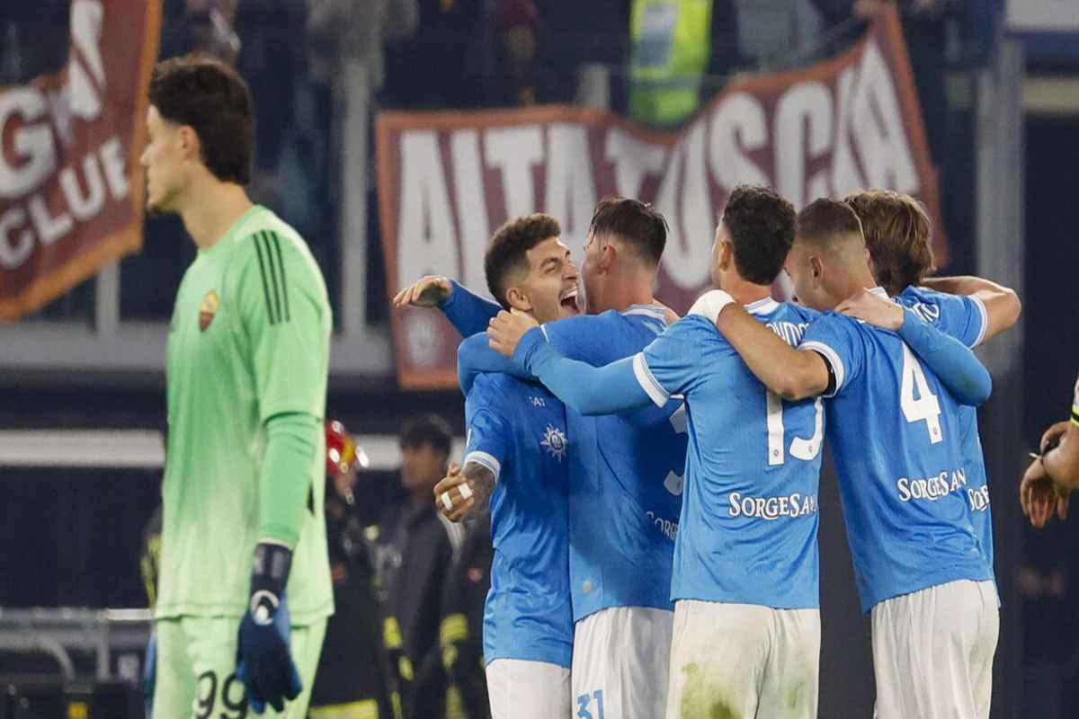 Napoli trionfa sulla Roma mentre Lautaro riporta in auge l'Inter