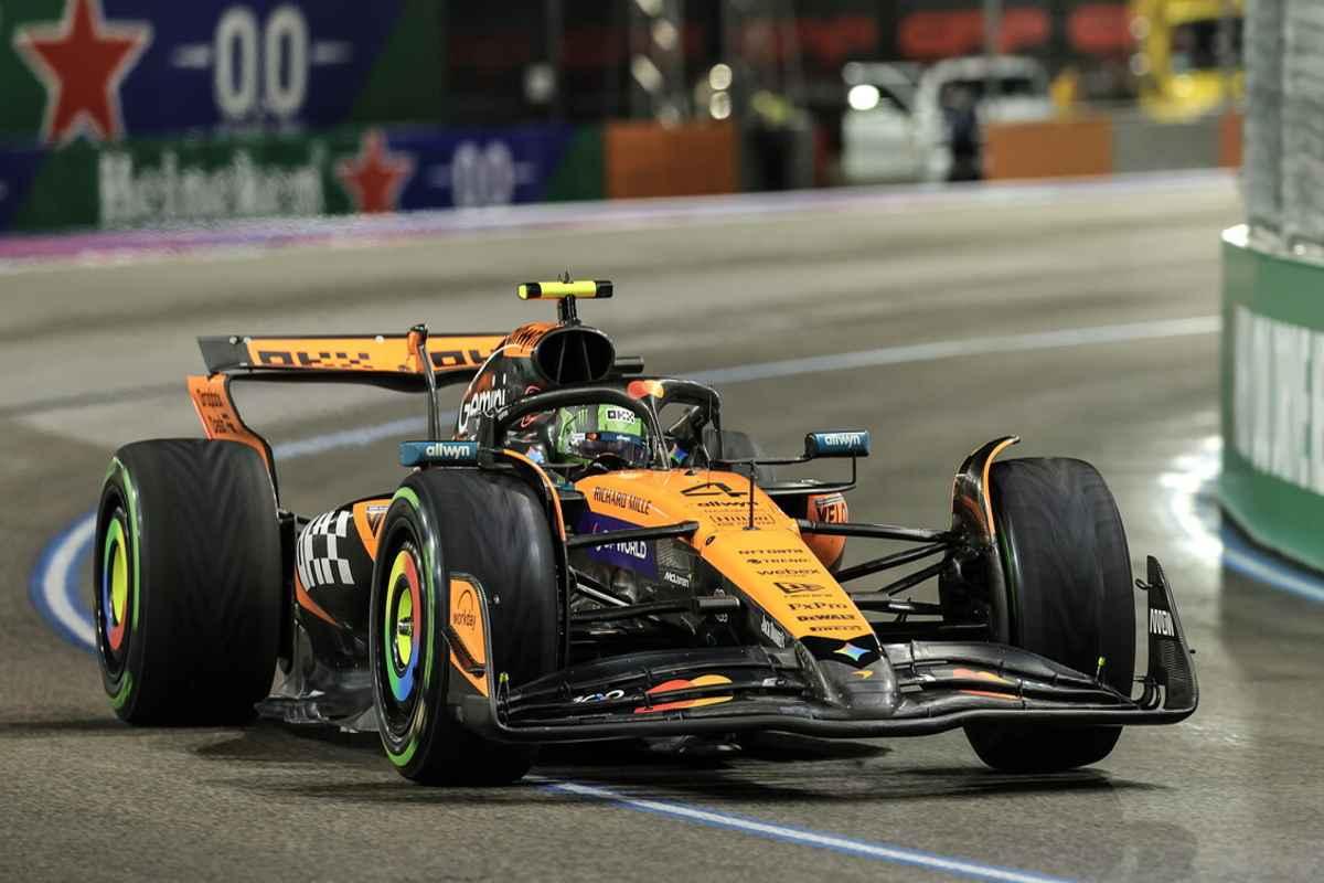 Norris conquista la pole a Las Vegas, Leclerc nono e Hamilton sorprendentemente ultimo