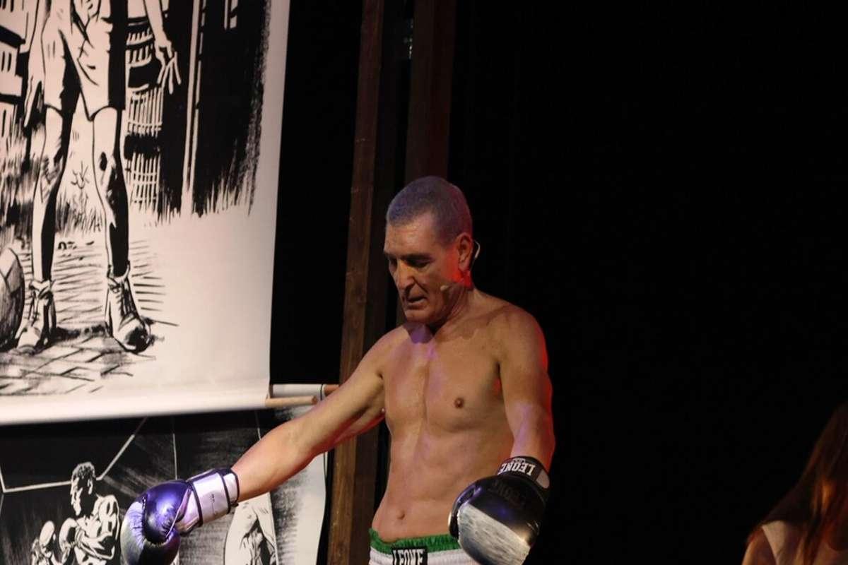 Patrizio Oliva: dalla boxe al palcoscenico, una vita contro le violenze