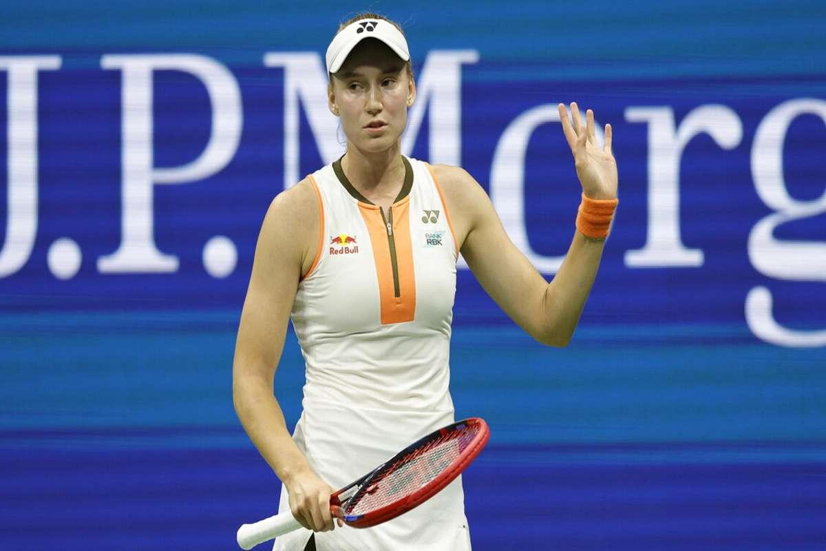 Rybakina trionfa su Pegula e conquista la finale delle WTA Finals