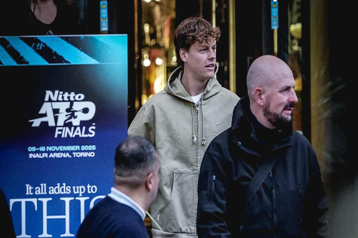Sinner in azione: il debutto agli ATP Finals di Torino
