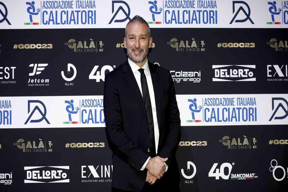 Zambrotta incanta il Galà del Calcio Aic con la sua presenza straordinaria