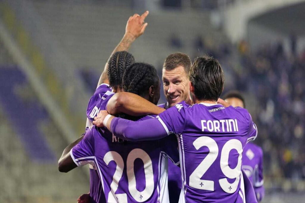 Fiorentina conquista la vittoria contro la Dinamo Kiev in un emozionante 2-1 nella Conference League