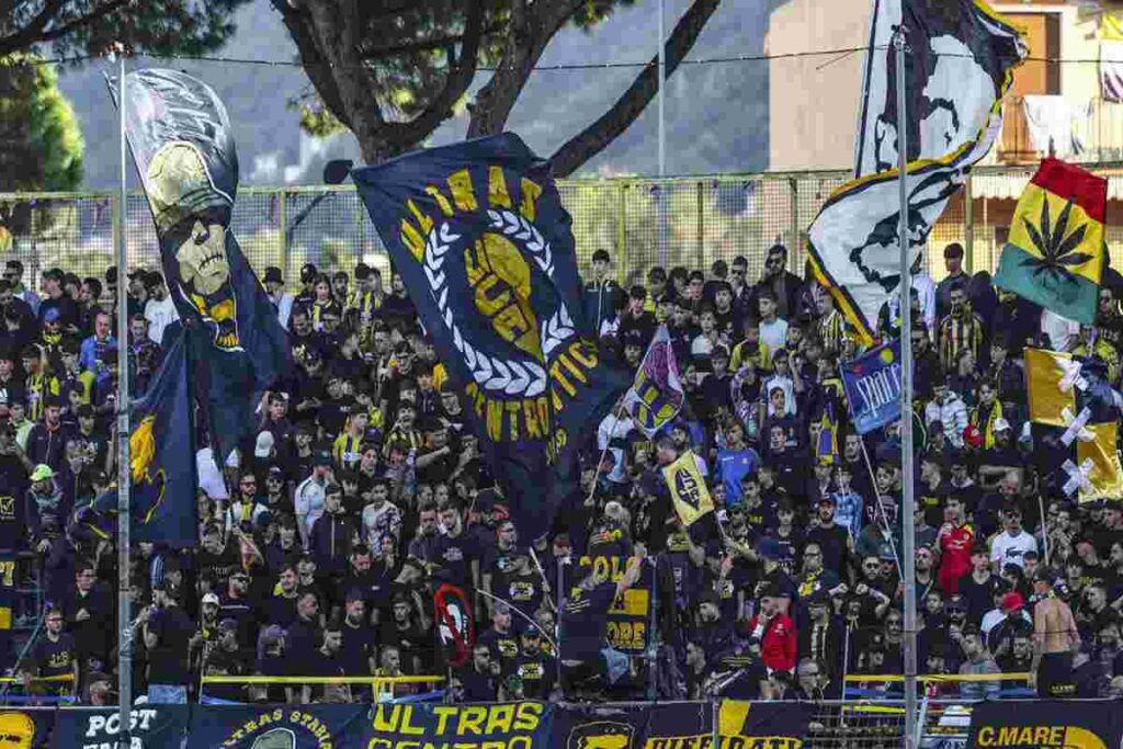 Juve Stabia e Bari: una sfida che accende la passione del calcio