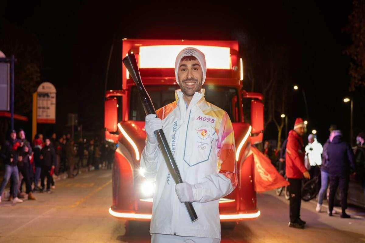 La fiamma olimpica accende il Salento: tappa 23 verso Milano Cortina