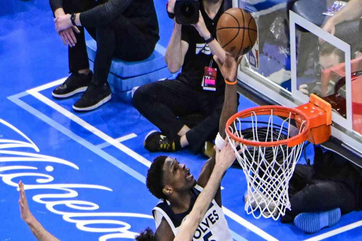 Nba: Oklahoma City cede a Minnesota mentre Wembanyama guida gli Spurs alla vittoria