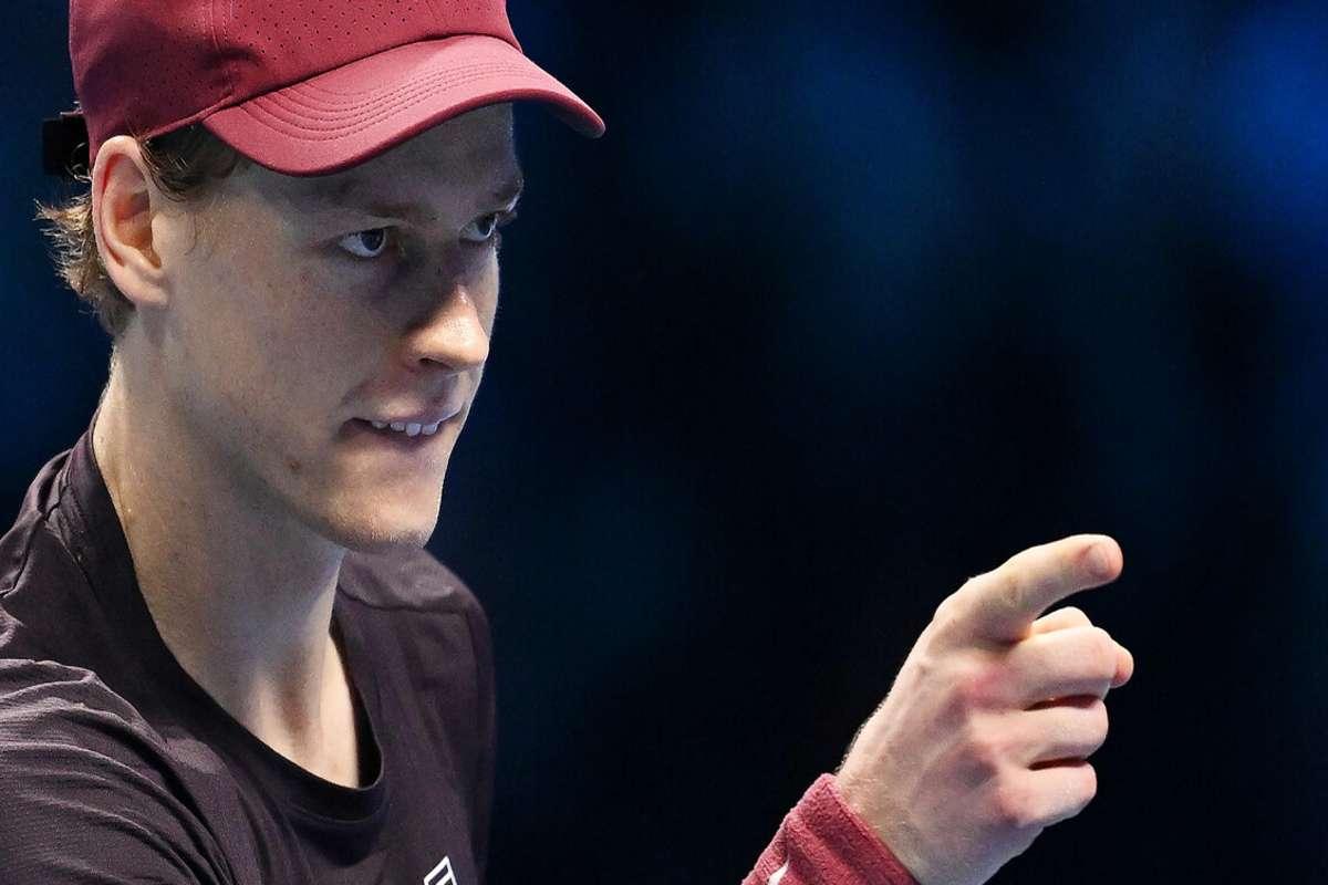 Sinner conquista Dubai e si gode una serata con Alonso da Briatore