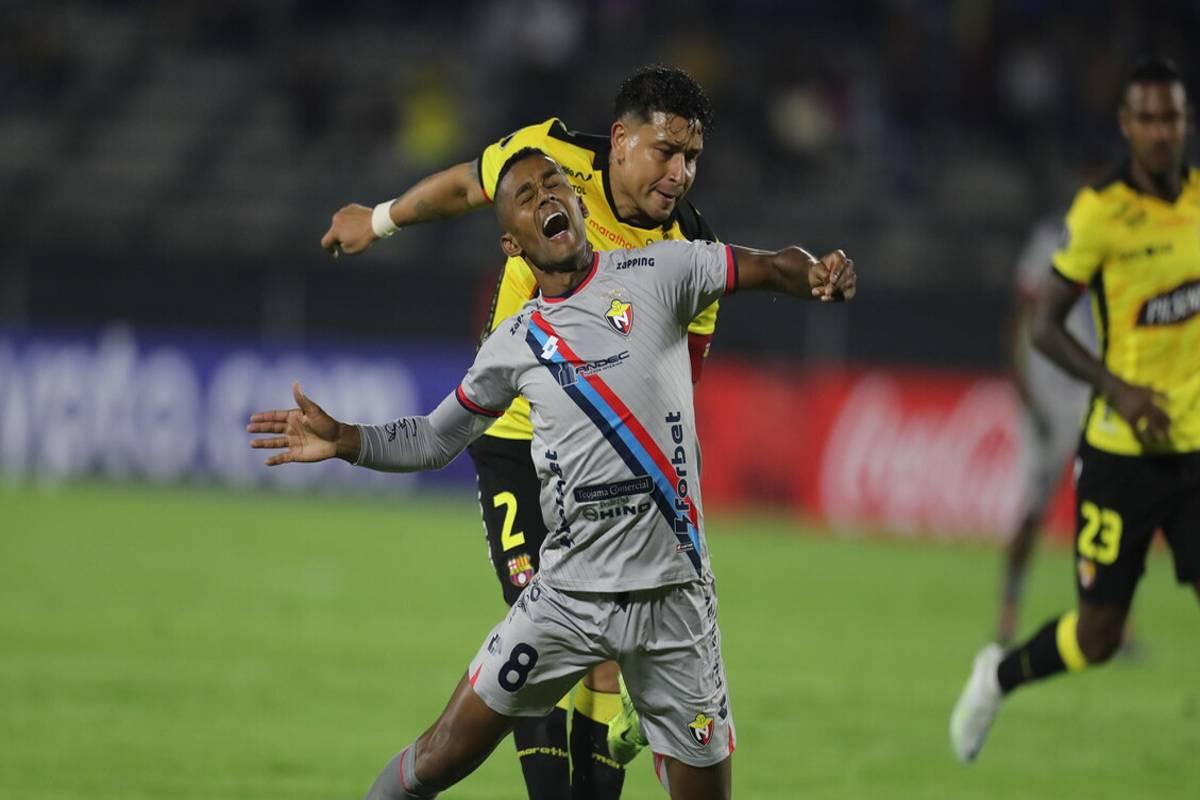 Tragedia a Guayaquil: il calciatore Mario Pineida perde la vita in un agguato