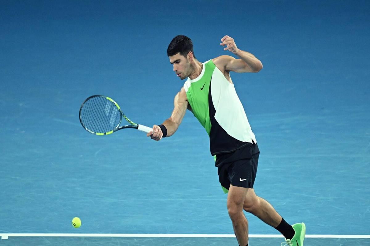 Alcaraz inarrestabile all'Australian Open: vittoria netta su Walton in tre set